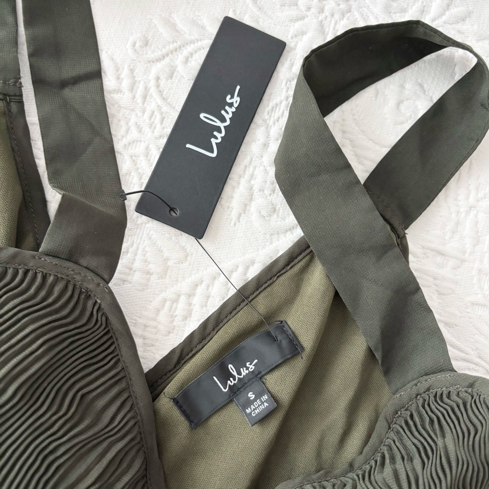 NWT Lulus Elegant Nature Olive Green Pleated Sleeveless Tiered Maxi Dress Small - Picture 4 of 8